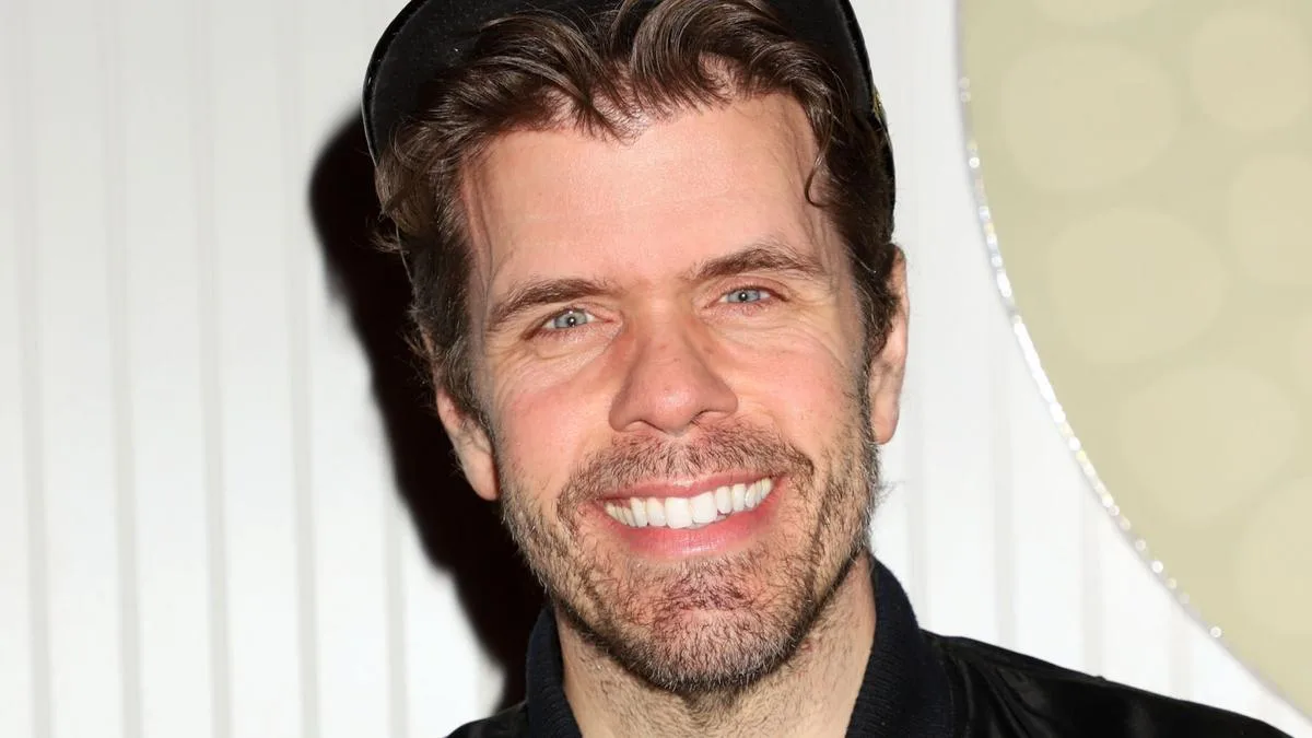 Perez Hilton still receiving inpatient care
