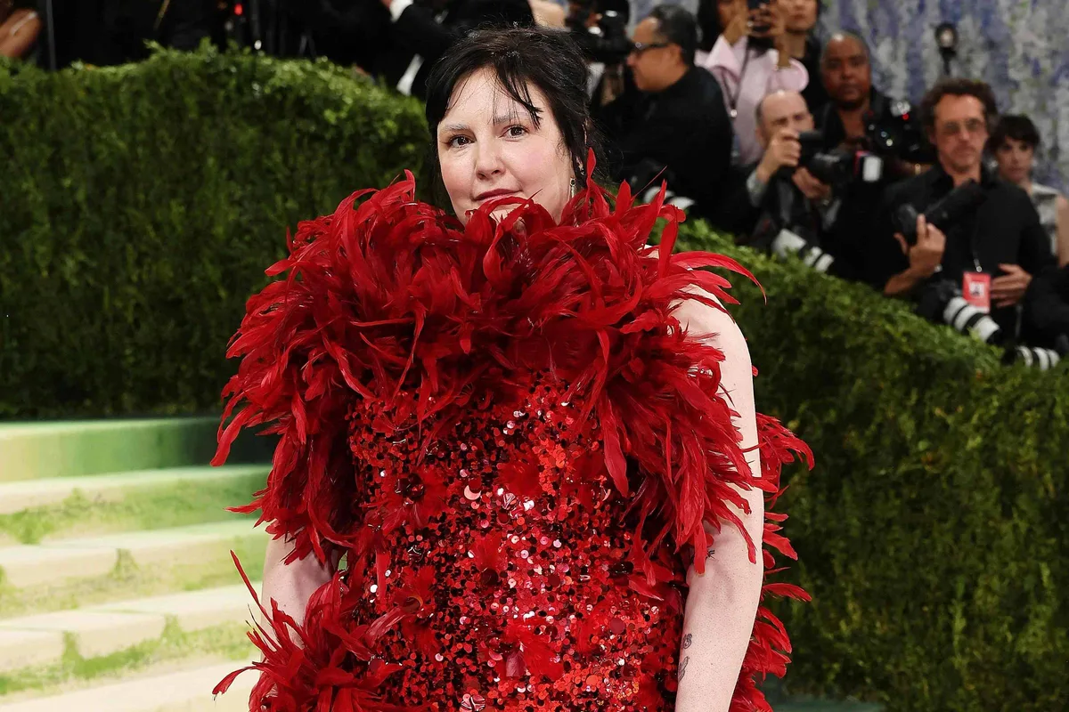Lena Dunham anuncia nascimento de sua primeira filha
