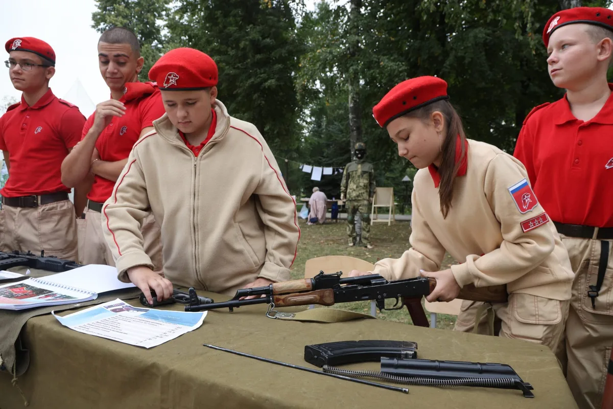 Russia is teaching its children to fight the wars of the future