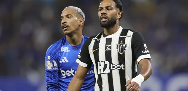 Cruzeiro e Atlético-MG empatam em noite de golaços e queda feia no Mineirão