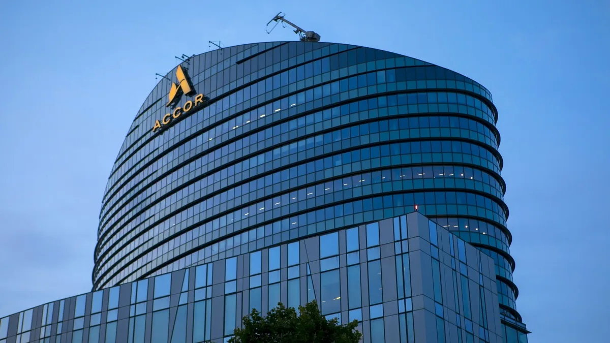 Accor abre central de compras a concorrentes e transforma bastidor dos hotéis em novo negócio