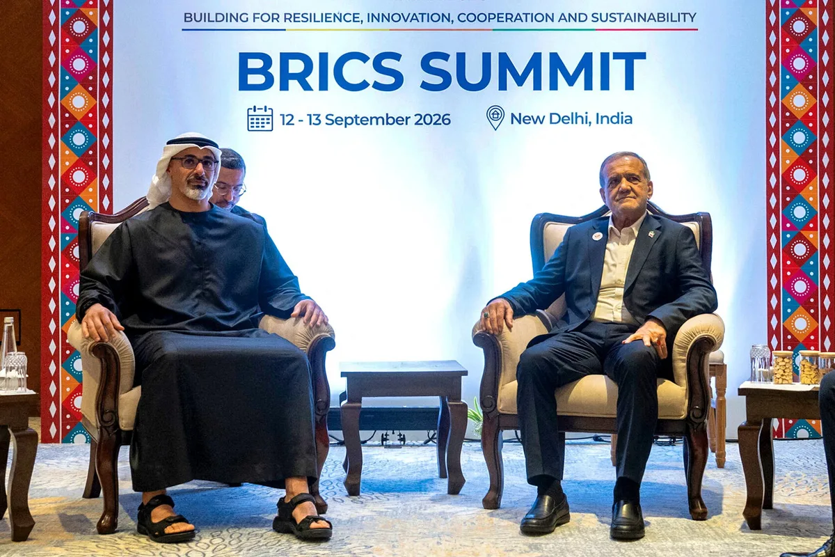 Irán dijo que junto a Emiratos Árabes Unidos buscan “dar vuelta la página” en medio de las crecientes tensiones por la guerra