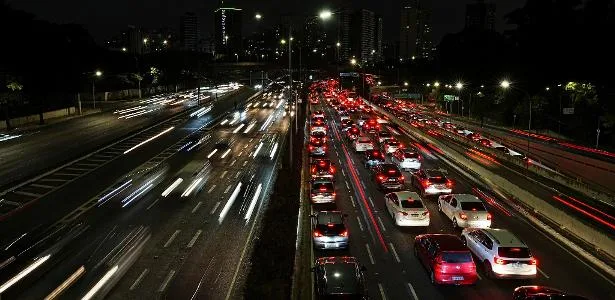 Justiça manda bloquear R$ 1 bi por suspeita de fraude na iluminação de SP