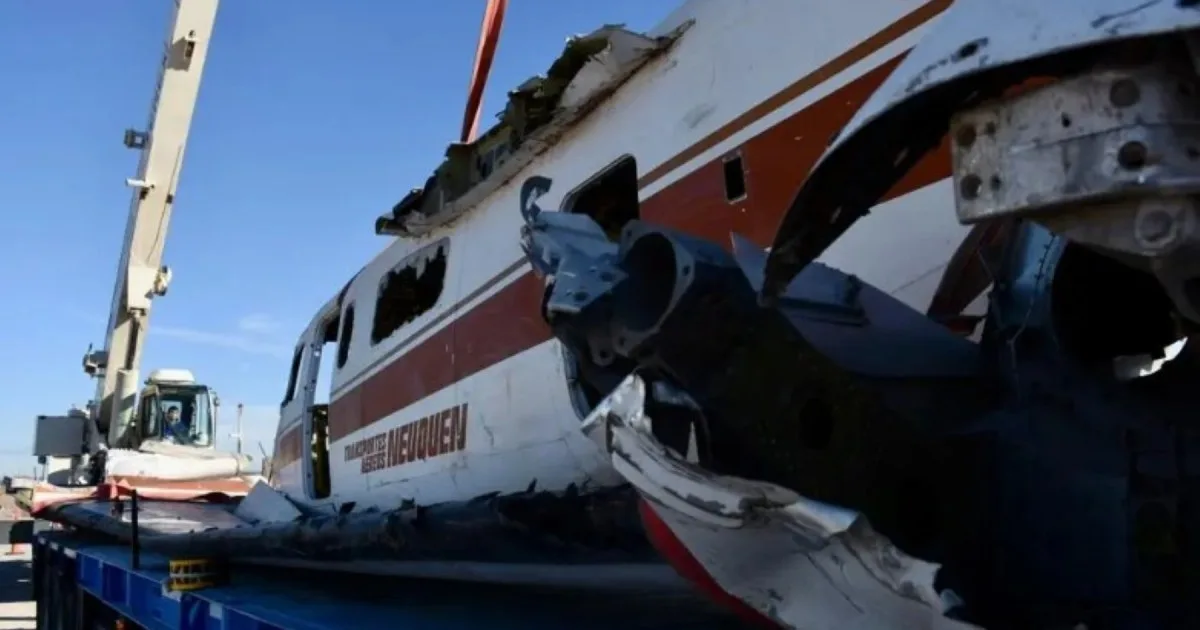 Así estaba el histórico avión de TAN que fue rescatado: cronología desde su salida de la chatarrería de Neuquén