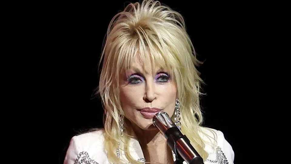 Why Dolly Parton Refused To Talk About Politics During Her Career