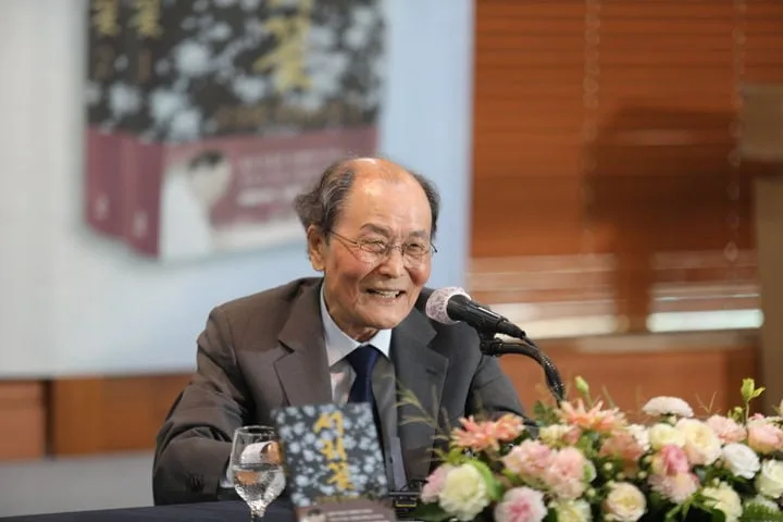 “사랑은 삶을 존속시키는 희망”… 83세 조정래의 마지막 장편