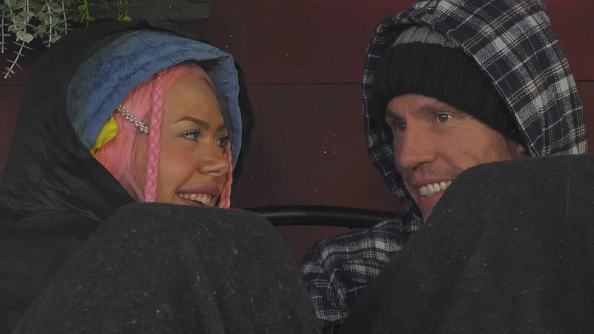 Bei „Promi Big Brother“ knistert’s - Kuscheldate! Das ging schnell bei Christian Lell