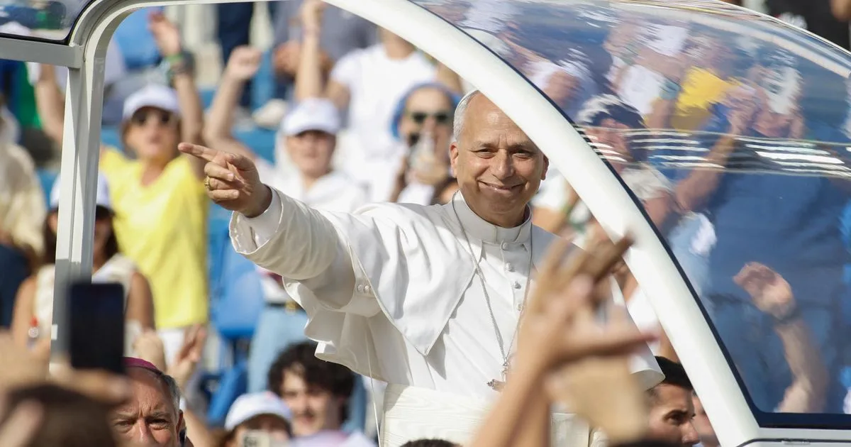 « La foi soulève des montagnes » : les coulisses du défi colossal du général Wattecamps pour organiser la venue du pape Léon XIV à Paris