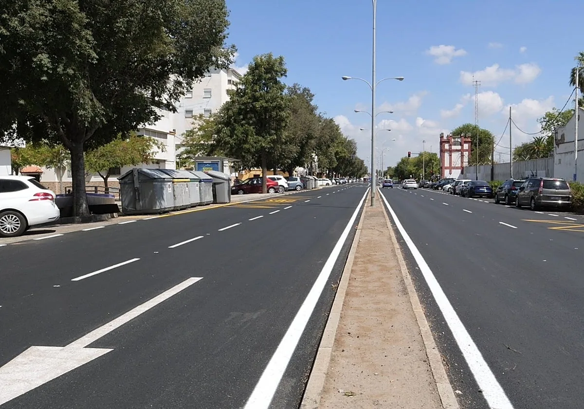 Terminan las obras de reasfaltado en la avenida Medina y Galnares de San Jerónimo