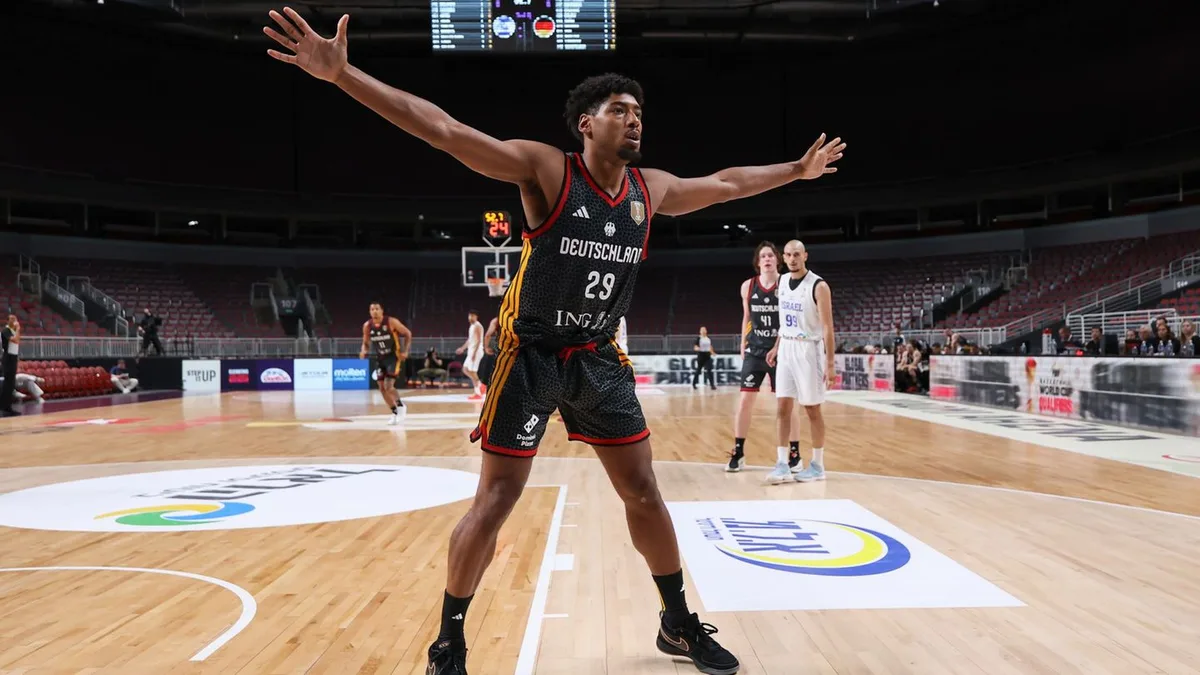 Basketball: Syntainics MBC holt Kostja Mushidi für drei Monate