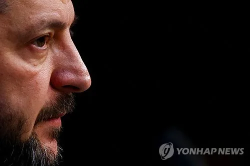 젤렌스키 "美, 푸틴과 3자회담 제안…G20 회의 때 열릴 수도"