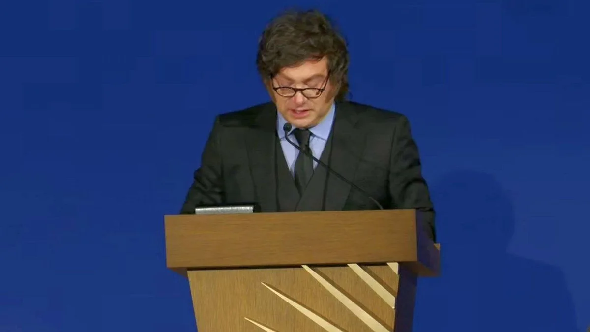 Desde EEUU, Javier Milei confió en su continuidad en 2027 y afirmó que el riesgo país estará debajo de los 100 puntos