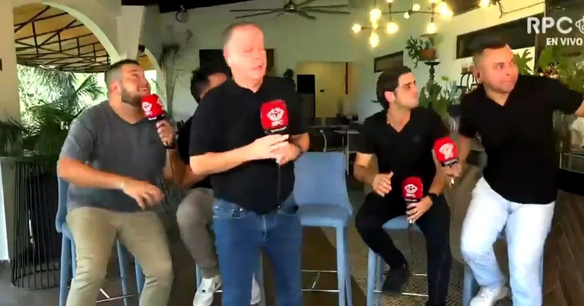 Video: los periodistas panameños abandonaron el programa por el terremoto