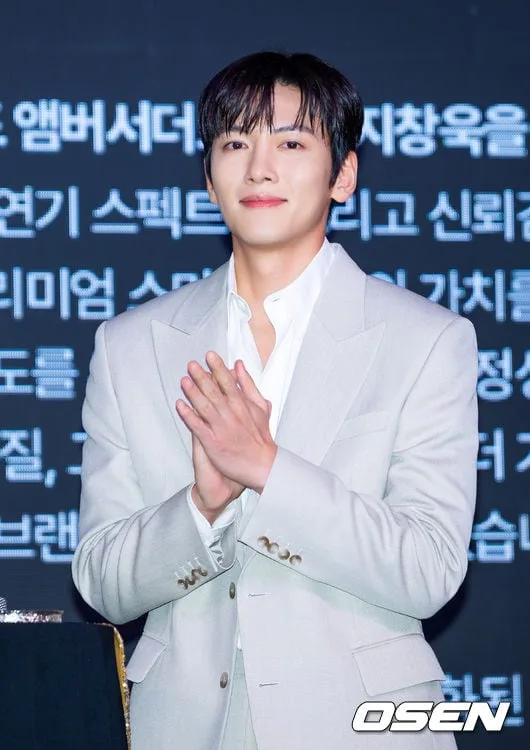[사진]지창욱,'멋지게 박수'