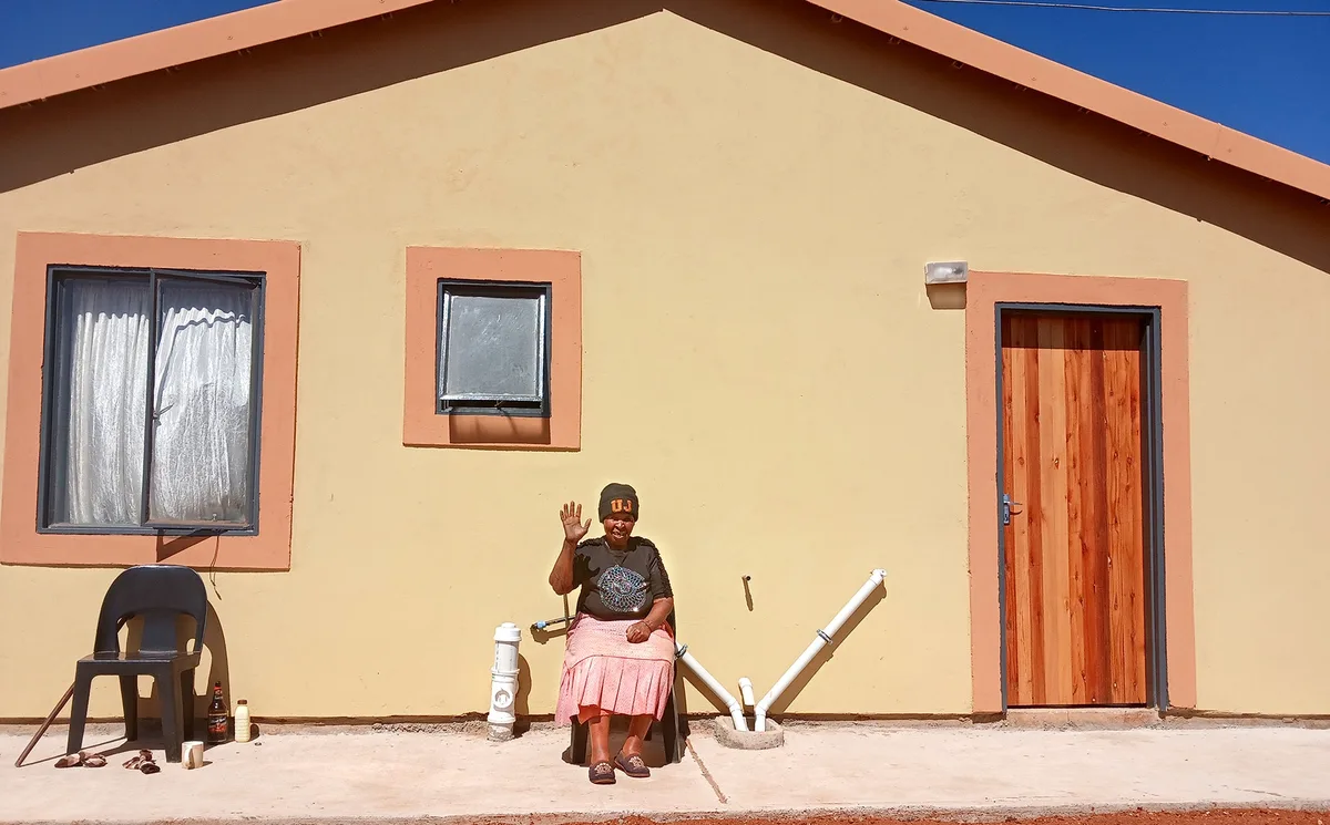 A DREAM COME TRUE: Soweto pensioner (97) finally gets RDP home after Daily Maverick report