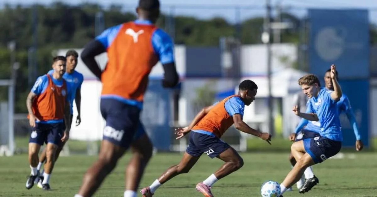 Bahia faz treino tático e busca corrigir erros após empate com a Chapecoense