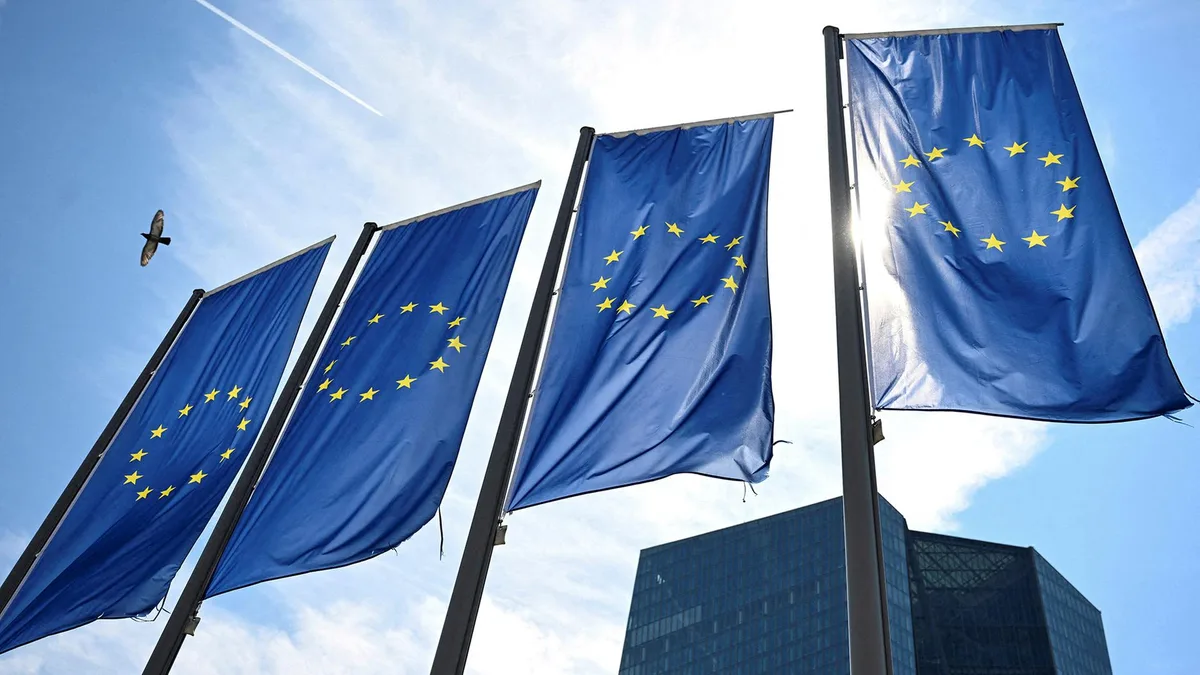 EU streicht zwei russische Oligarchen von Sanktionsliste