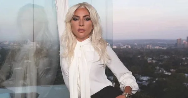 Lady Gaga e Michael Polansky têm primeiro filho, diz site