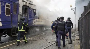 França acusa Rússia de tentar desunir aliados com ataque contra comboio ucraniano