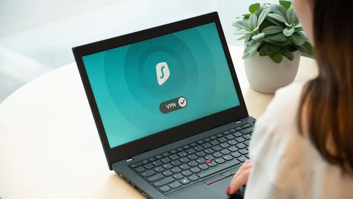 Surfshark adds category-based web filtering to its post-quantum Dausos protocol