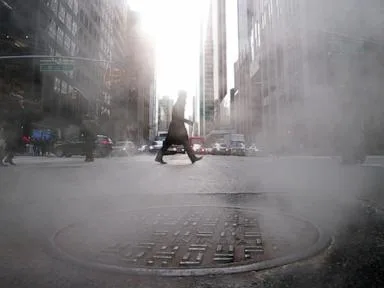 5 people spotted climbing out of manhole in New York City