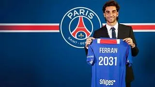 El PSG hace oficial el fichaje de Ferran Torres y el español ya entrena con el equipo francés