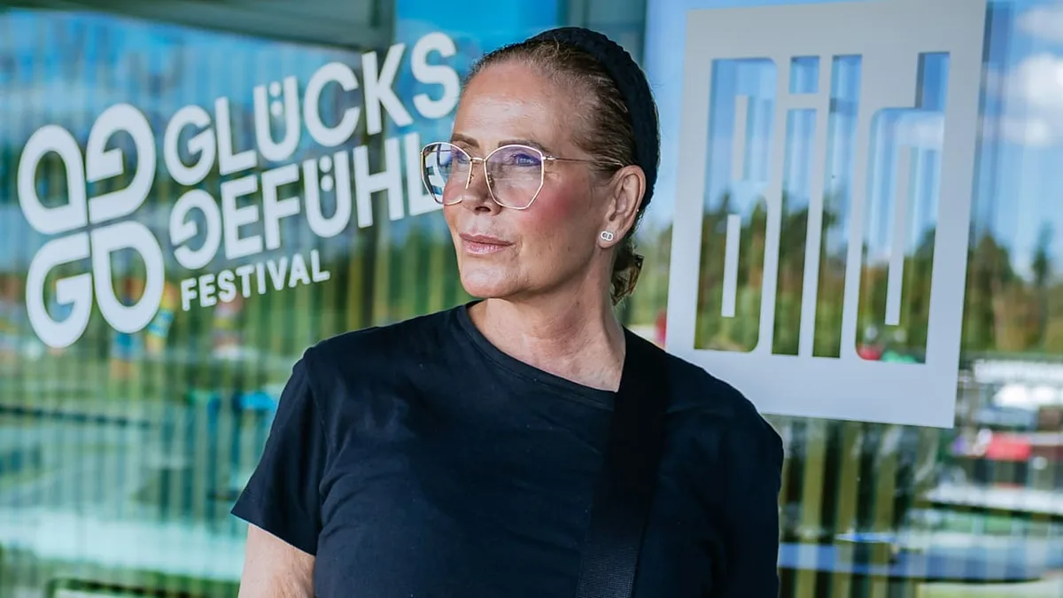 Klinik statt Oktoberfest - Lungenentzündung! Sorge um Claudia Effenberg