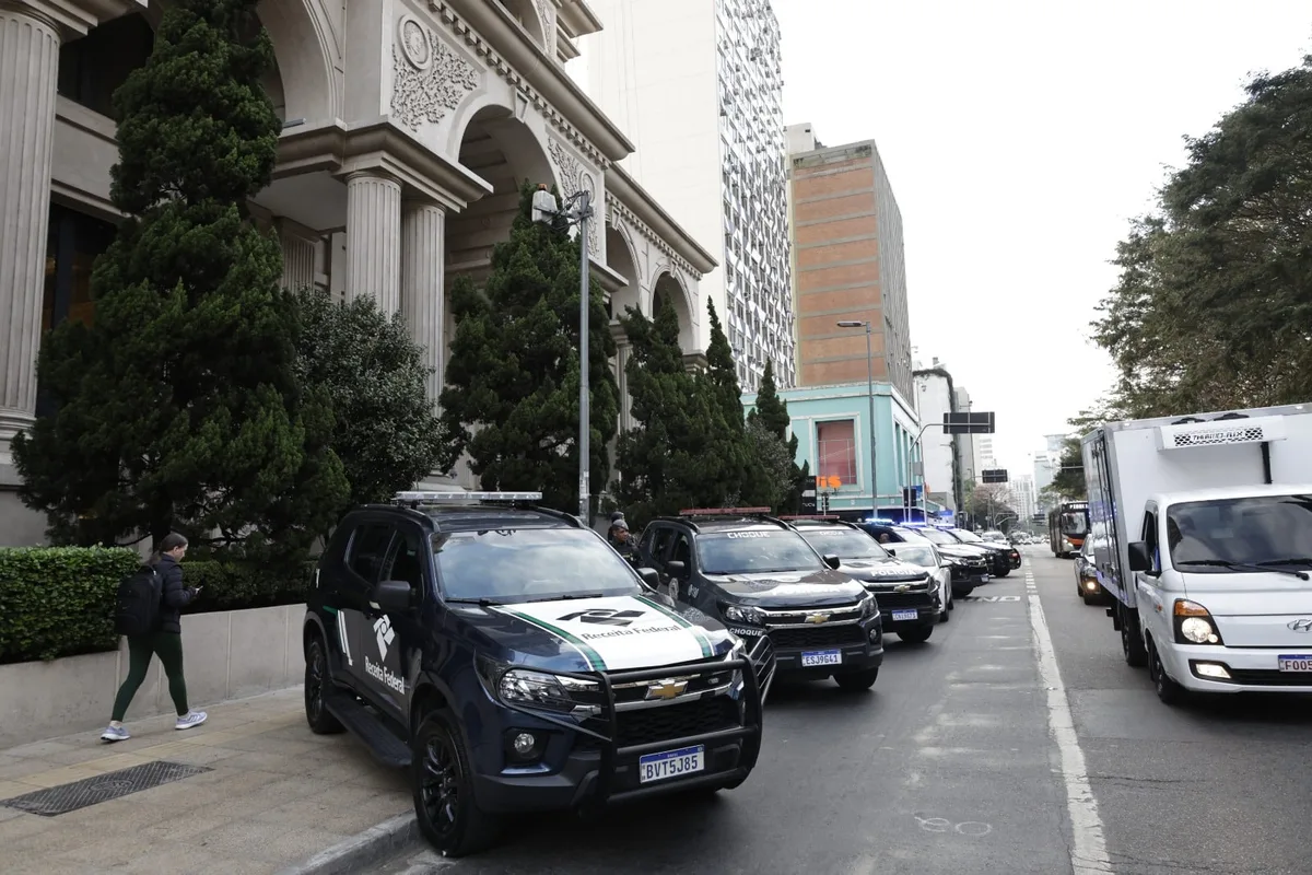 PCC, combustíveis e operador de Vorcaro em Dark Horse: entenda a 3ª fase da Operação Carbono Oculto