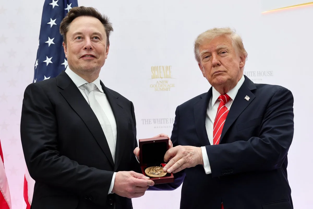 Trump rates on-off pal Elon Musk’s intelligence in Arizona rally: ‘He has a little problem’