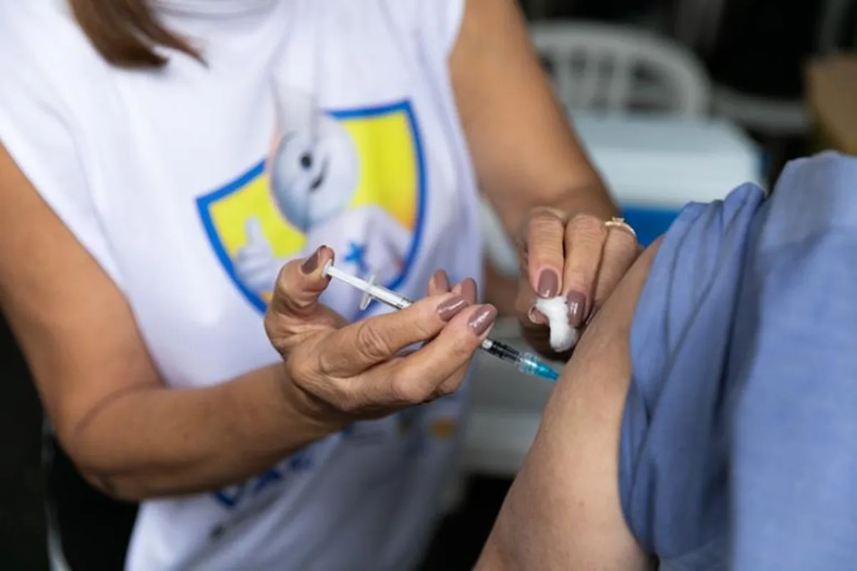 BH: prefeitura reforça pedido para população se vacinar contra a gripe