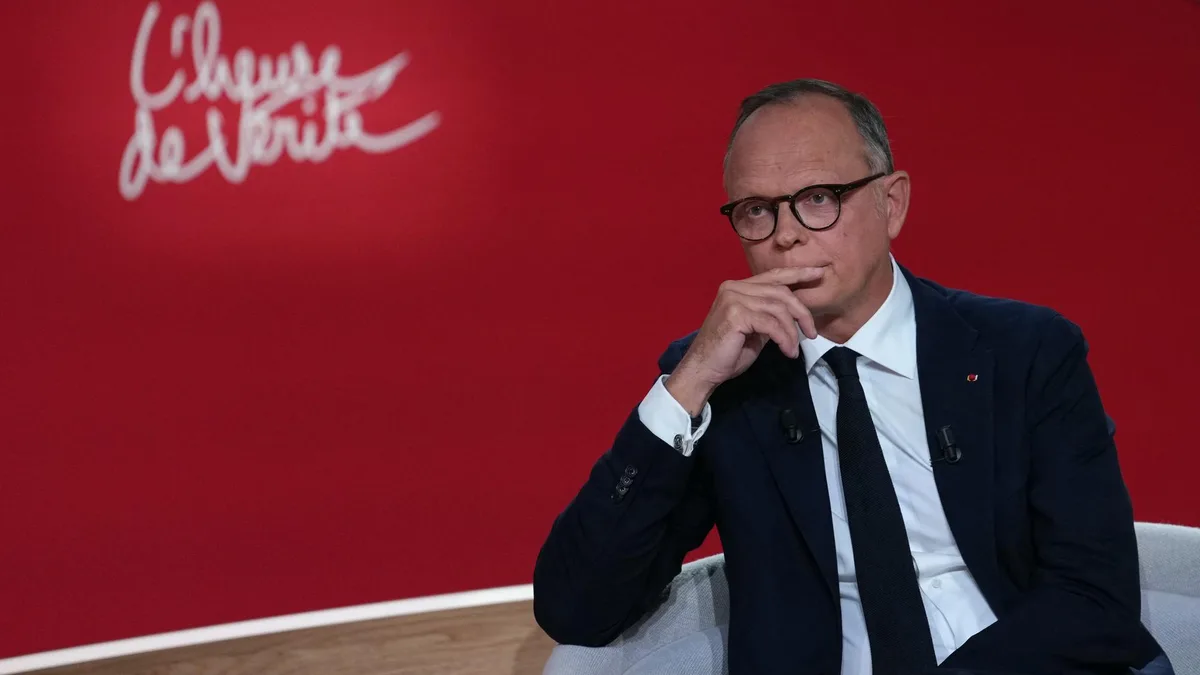 Dans L’heure de vérité sur France 2, Édouard Philippe refuse d’être « le bon pote » en pariant sur le sérieux et la sueur