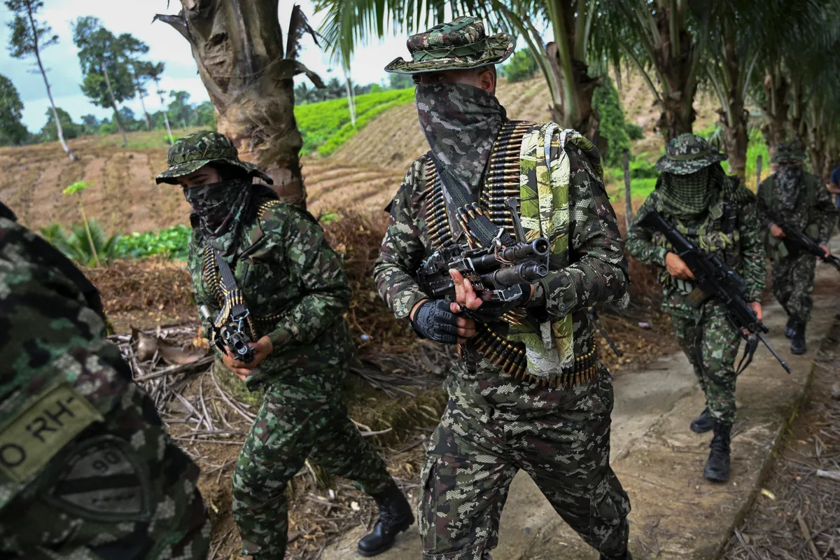 HRW denuncia que Facebook y TikTok amplificaron contenido de grupos armados para reclutar niños en Colombia