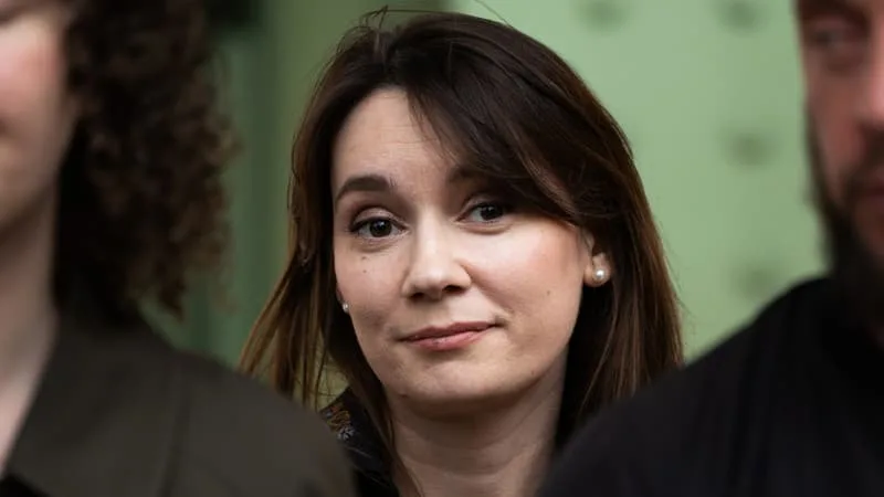 Expulsion de Xenia Fedorova: son recours en référé-suspension rejeté par le tribunal administratif de Paris