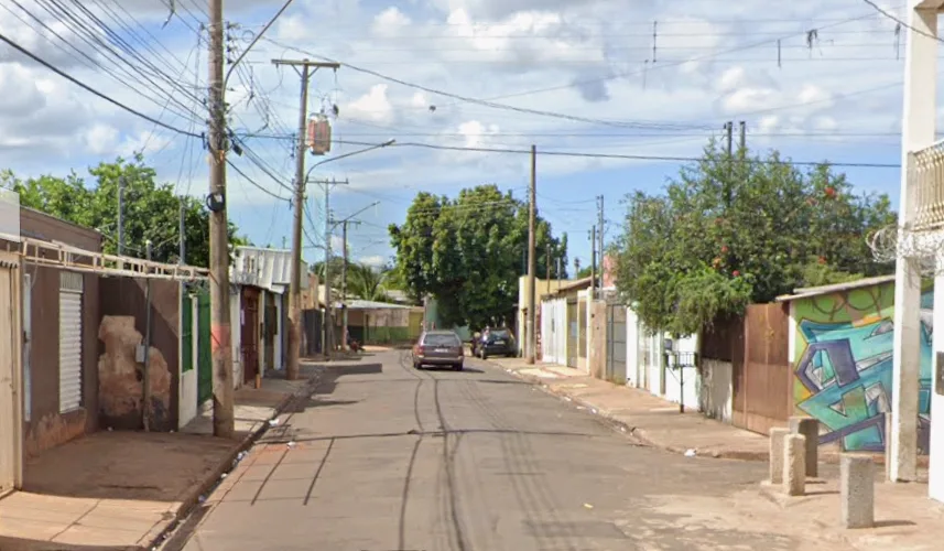 Homem corre 1 km para pedir ajuda após ser esfaqueado nas costas