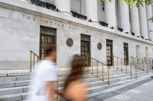 Treasuries de curto prazo emergem como aposta popular de controle da inflação por Fed