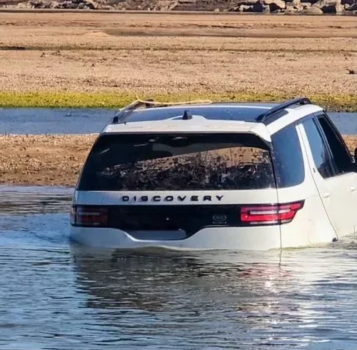 Border crackdown: R1.3m Range Rover, R2.3m illicit cigarettes seized in Limpopo