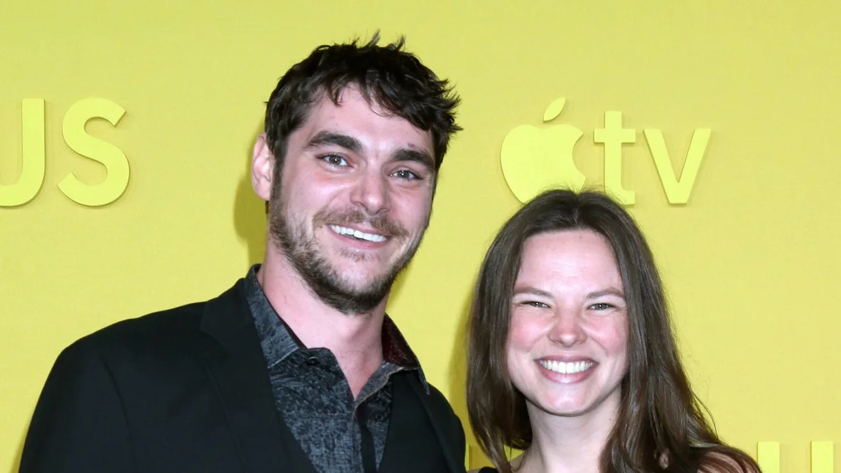 RJ Mitte, actor de ‘Breaking Bad’, se iba a casar: ‘No puedo esperar a empezar nuestra vida juntos’