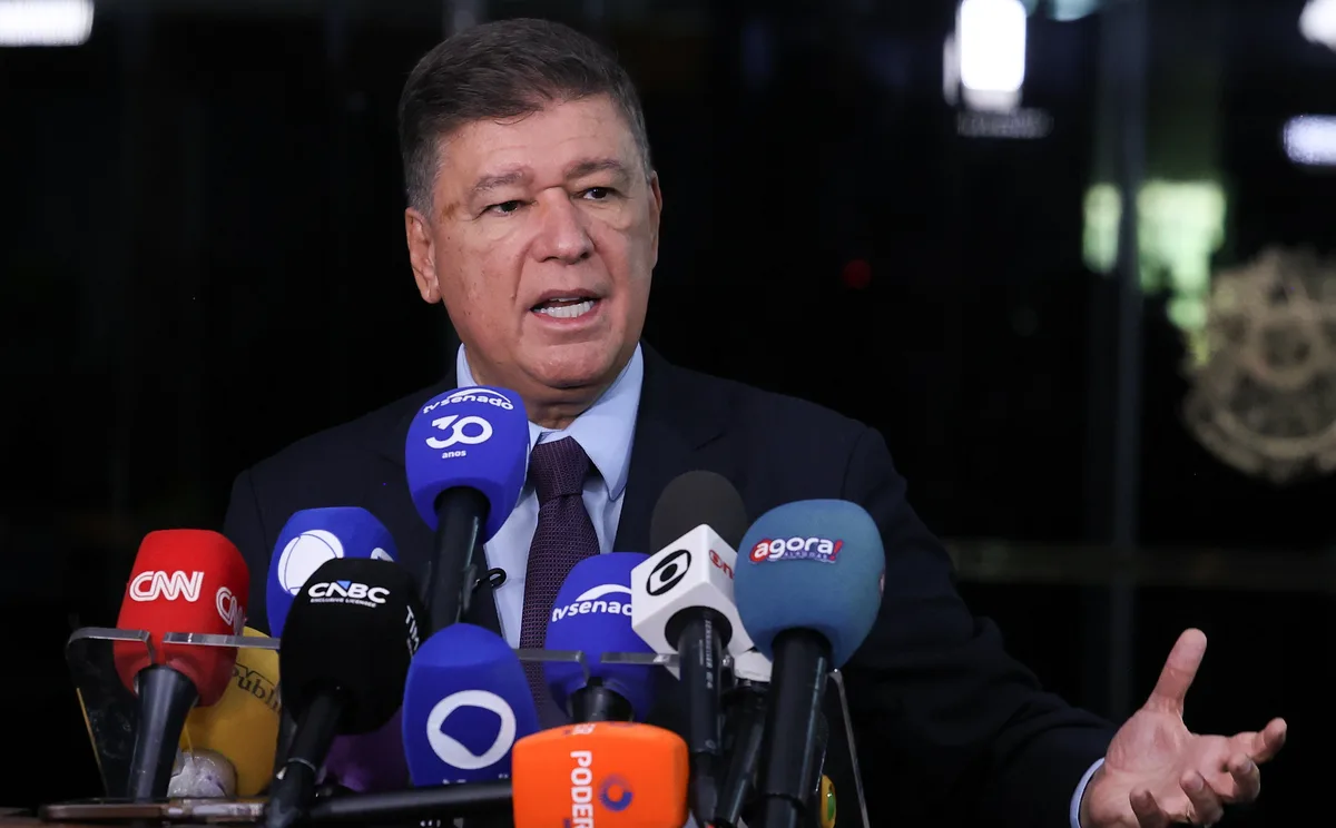 Viana pede sessão pública para julgar permanência de Gonet no caso Master