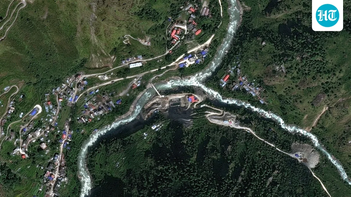 HT Morning Brief Aug 28: 2 new lakes threaten fresh disaster in Nepal, Sonia's memoir loses publisher