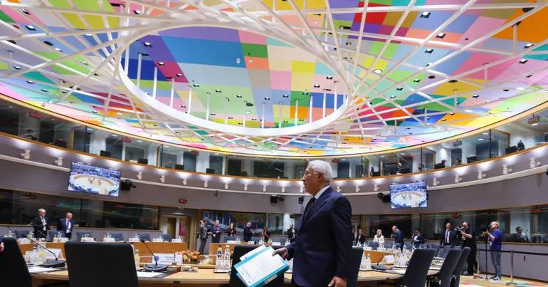 Líderes da UE querem acordo sobre orçamento "em tempo útil"