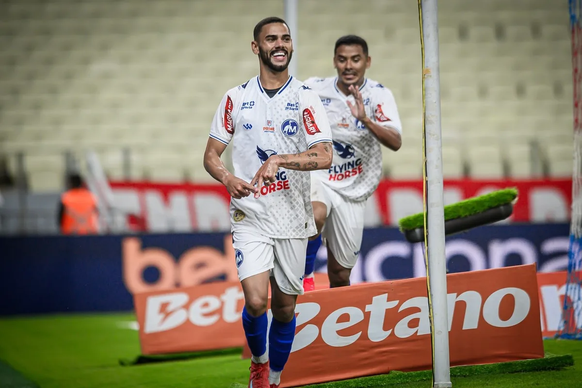 Paysandu encaminha contratação de lateral artilheiro de clube da Série D