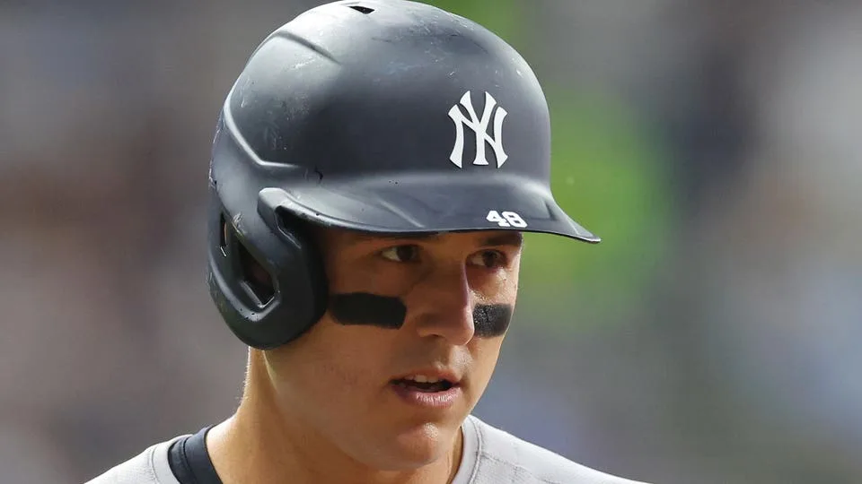 Yankees Veteran Backstop Pushes Back On Anthony Rizzo’s Viral ‘Xanax’ Jab