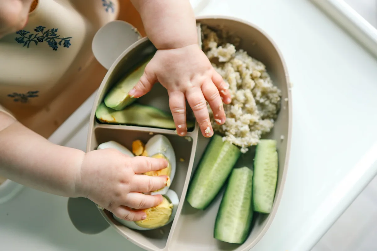 Secas, enchentes e comida mais cara: como a crise climática afeta a nutrição infantil
