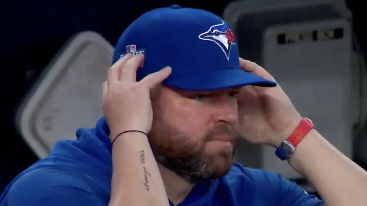 Jones’ towering home run stands for Yankees after Blue Jays challenge