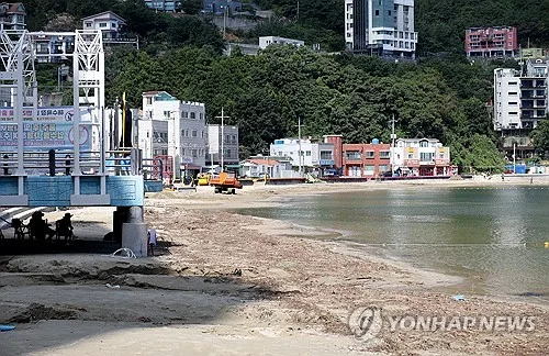극한호우에 거제 유명 관광지 사실상 개점휴업…예약 취소 속출