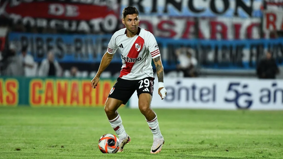 Se confirmó la lesión que sufrió Montiel: el singular problema que tiene River para reemplazarlo en la Copa Sudamericana