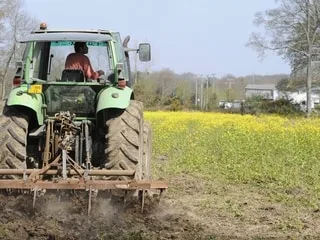 « On risque d’avoir de plus en plus d’affaires de ce type » : 400 litres de gasoil siphonnés dans une ferme du Morbihan