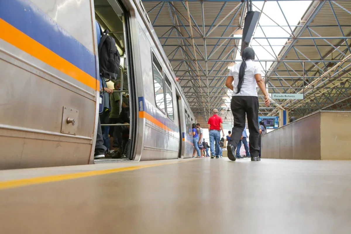 Greve no metrô: sindicato convoca assembleia para validar paralisação