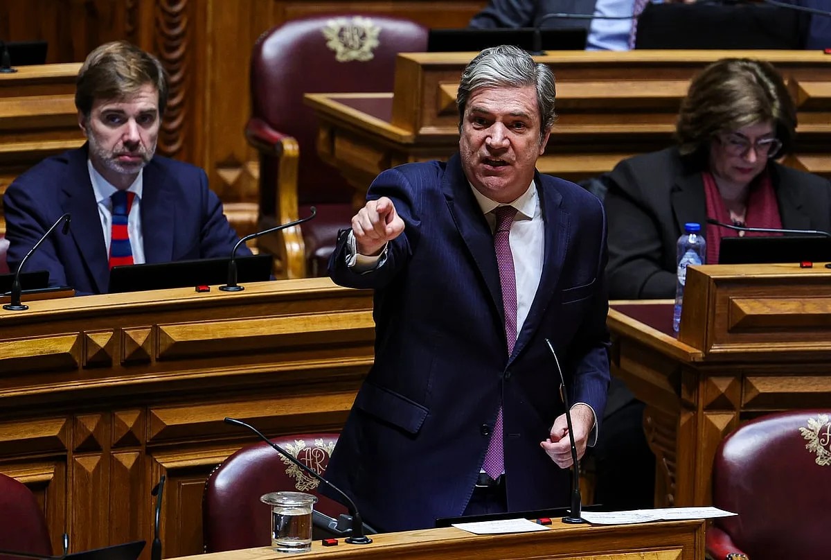 Deputados do CDS-PP recomendam ao Governo utilização da Inteligência Artificial ao serviço da pessoa humana