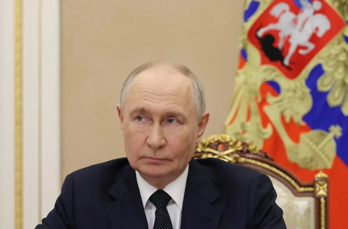 Putin diz que Rússia está pronta para restabelecer relações com a Europa, mas alerta para reação